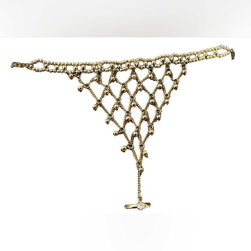 Avon Glamorous 2005 Vintage Hand Chain Ring Bracelet Gold Tone Rhinestone Fringe